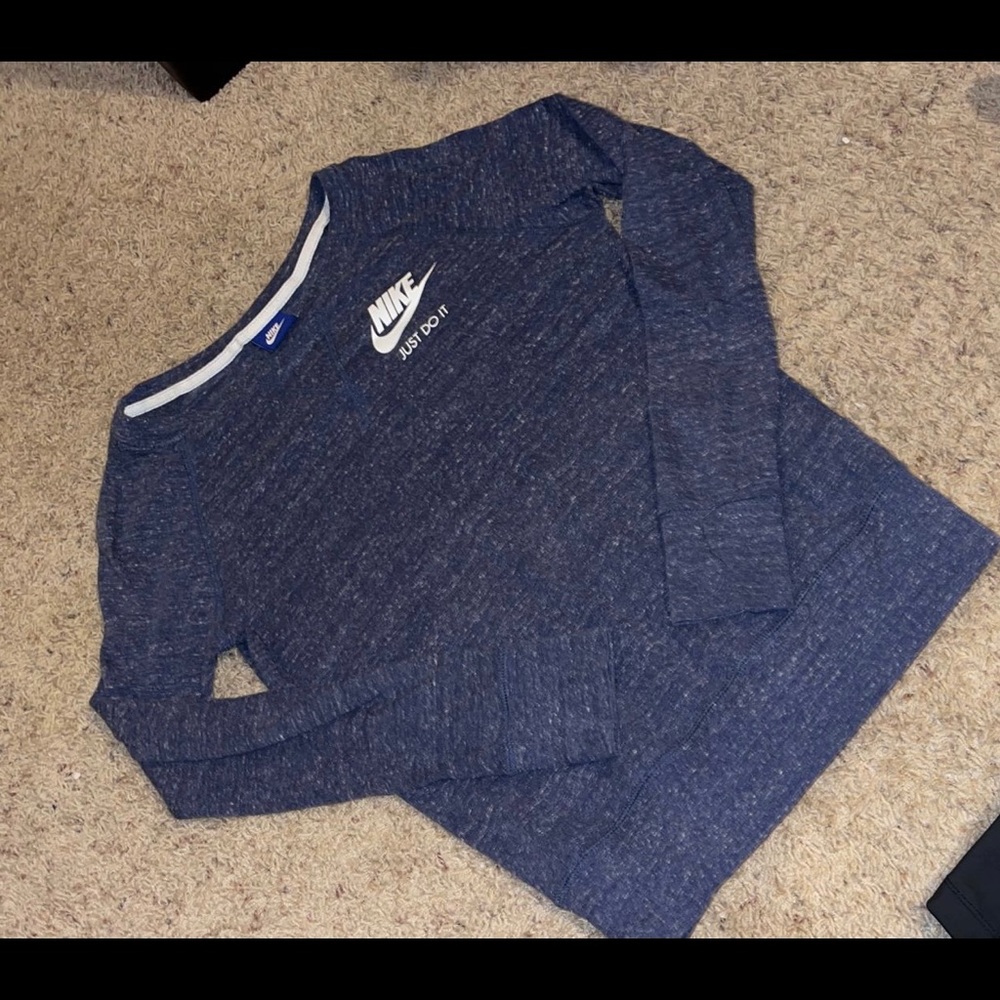 Nike heathered long sleeve